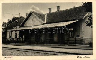 Péterréve railwastation