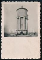 1941 Gyöngyös, víztorony, fotó, sarkain törésnyom, 9×6 cm