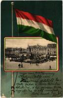 1902 Arad, Szabadság tér, emlékmű, piac, üzletek. Magyar zászlós litho keret / square, monument, market, shops. Art Nouveau, litho frame with Hungarian flag (EK)