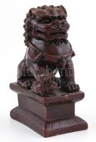 Távol-keleti Pho kutya figura, műgyanta, apró sérüléssel, m: 11 cm