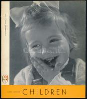 Klara Langler: Children Photos. Bp., 1963. Pannonia Press. Kiadói papírkötésben. 63p.