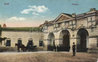 Arad castle gate