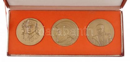 Lengyelország ~1970. 3xklf kétoldalas, katonai bronz éremből álló tétel eredeti díszdobozban (70mm),...