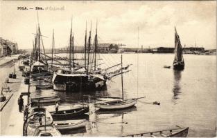 Pola, Pula; Riva / kikötő, hajógyár / port, shipyard. G. Fano 1910-11.