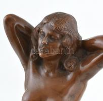 Maugsch Gyula (1882 - 1946): Nyújtózkodó akt. 20. sz. első fele. Bronz. jelzett, márvány talapzaton ...