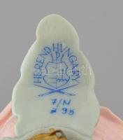 Herendi porcelán bross és fülklipsz párban. Kézzel festett jelzett, hibátlan. 5 cm