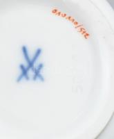 Meissen váza, kézzel festett porcelán, hibátlan, jelzett, m:5cm