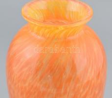 Karcagi, berekfürdői kraklé / fátyol üveg váza. Formába fújt, hibátlan. m: 25 cm