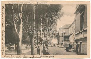 1939 Dicsőszentmárton, Tarnaveni, Diciosanmartin; Spitalul cu parcul / Kórház és park, leporellóból kivágva / hospital and park (non PC) (szakadás / tear)