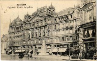 Budapest V. Kígyó tér (Ferenciek tere), Királyi bérpalota, Takarékpénztár, Belvárosi kávéház, üzletek, automobil (EK)