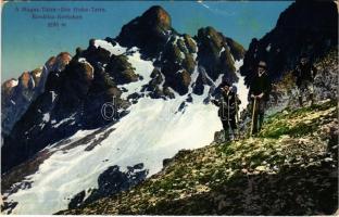 1913 Tátra, Magas-Tátra, Vysoké Tatry; Rovátka, turisták, hegymászók / Kerbchen / Prielom / mountain peak, hikers, tourists (fa)