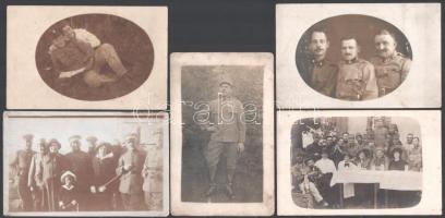 cca 1914-1918 5 db I. világháborús katonai fotólap, vegyes állapotban, 14x9 cm