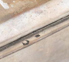 Ezüst (Ag) dobozka, fabetéttel, jelzett, kopott, nettó: 141g, 10x8 cm