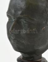 Reményi József (1887-1977): Önportré. Bronz, fa talapzaton, jelzett. 23 cm