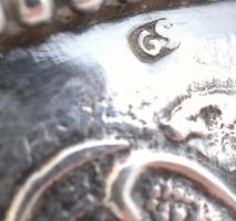 Ezüst (Ag) fűszertartó, jelzett, nettó: 35 g, m: 4,5 cm