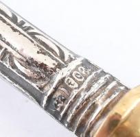 Ezüst (Ag) nyelű teaszűrő, jelzett, h: 14 cm