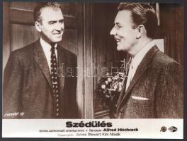 cca 1958 Alfred Hitchcock ,,Szédülés" című amerikai filmjének jelenetei és szereplői, 7 db prod...