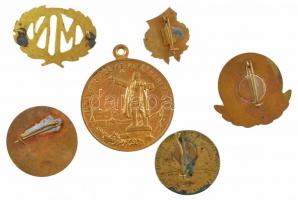 6db klf kitűző, jelvény tétel, közte Madarassy Walter (1909-1994) 1938. "XXXIV. Nemzetközi Euch...