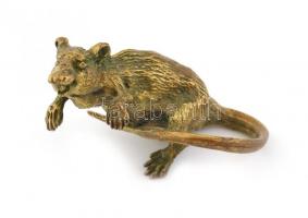 Jelzés nélkül: Patkány. Öntött, patinázott bronz, m: 3 cm