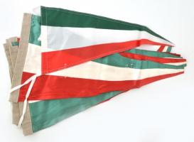 Magyar nemzeti színű zászlók, 6+1 db, kétféle méretben, h: 56 - 68 cm