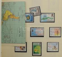 Térkép motívum gyűjtemény albumban, benne sorok és blokkok az egész világból. Főleg postatiszta anyag nagyon sok angol gyarmattal. / Maps tematic collection, mostly MNH material with British colonies and territories.