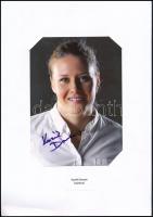 Kozák Danuta (1987-) olimpiai aranyérmet nyert magyar női kajakos aláírása az őt ábrázoló fotón