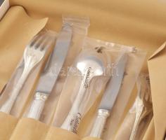 Christofle Párizsi ezüstözött evőkészlet, vegyesen 128 db, jelzettek, nagyrészt original csomagolásb...