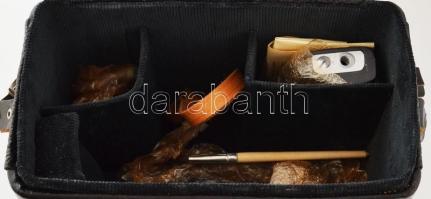 Quarz 5 8mm filmfelvevő, Meteor2-3 2,4/9-36mm objektív. Komplett, de korának megfelelően átlagosan h...