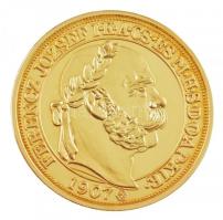 1907. 100K "Ferenc József Megkoronázásának Negyvenedik Évfordulójára" aranyozott Ag utánve...