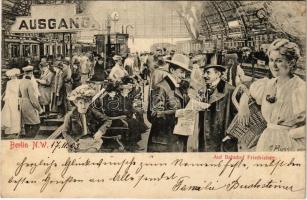 1903 Berlin, Auf Bahnhof Friedrichstrasse. Ausgang / railway station, train. Montage with ladies and gentlemen (EK)