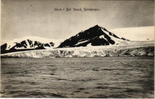 Spitsbergen, Spitzbergen (Svalbard); Isbrae i Bell Sound (Bellsund)
