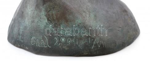 Gaál József (1960):Holdas fej 2004. Bronz, Jelzett. Számozott: I/VII. Reprodukálva: Gömör Béla: Kisp...