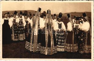 ~1940 Erdélyi szász népviselet / Transylvanian Saxon folklore. photo