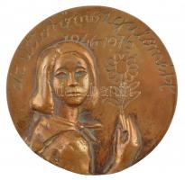 1976. Az úttörőmozgalomért 1946-1976 egyoldalas, öntött bronz emlékplakett (~89-90mm) T:2