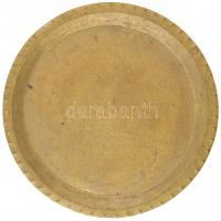 Keleti teázó asztal, kinyitható fa aljjal, réz tálcával a tetején. Minimális horpadásokkal. m: 46 cm...