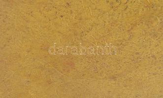 Keleti teázó asztal, kinyitható fa aljjal, réz tálcával a tetején. Minimális horpadásokkal. m: 46 cm...