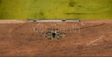 Régi fadoboz, kopott, 29x36 cm