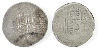 ~750-1000. 2db klf arab Dirham Ag (2,98g/2,46g) T:2- ~750-1000. 2pcs of diff Arab Dirham Ag coins (2,98g/2,46g) C:VF