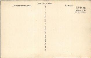 La Sieste. Adia / Marokkói hölgy fedetlen keblekkel / Moroccan folklore, nude lady