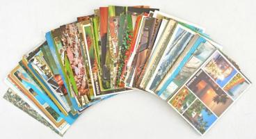 Kb. 100 db MODERN külföldi város képeslap / Cca. 100 modern European and other town-view postcards