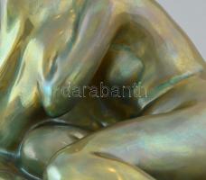 Liipola Yrjö, formatervező (1881 - 1971) Zsolnay: Kétségbeesés. Eozin mázas porcelánfajansz. Mázrepe...