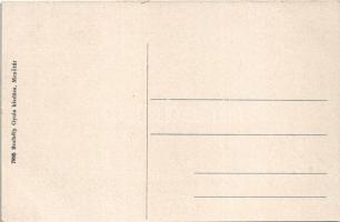 Mezőtúr, Központi kaszinó (casino) Vöröskeresztes ápolóhellyé átalakítva, előtte sérült katonákkal é...