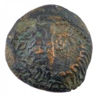 Kelták Kr. e. ~II. század bronz érme (7,18g) T:3 ü. Celtic Tribes ~2nd century BC bronze coin (7,18g) C:F ding