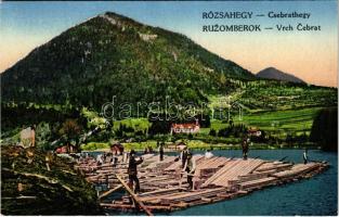 Rózsahegy, Ruzomberok; Csebrathegy, tutajosok faúsztatáskor. Kiadja Valuch János / Vrch Cebrat / mountain, timber transport by rafters