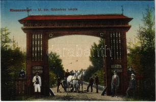 Rimaszombat, Rimavska Sobota; Földmíves iskola kapuja. Ifj. Rábely Miklós kiadása / entry gate of the agricultural school