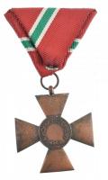 1944. "Bronz Polgári Honvédelmi Érdemkereszt" bronzozott hadifém kitüntetés mellszalagon, eredeti, kissé sérült tokban T:1-,2 patina, kopott bronzozás /  Hungary 1944. "Bronze Civil Home Defence Cross" bronzed war metal decoration with ribbon, in orignal, slightly damaged case C:AU,XF patina, worn bronzing NMK 478.