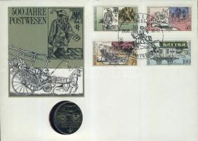 NDK 1990. 5M "500 éves a posta" érmés borítékon, komplett bélyegsorral, alkalmi bélyegzővel T:1