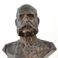 Jelzés nélkül: I. Ferenc József magyar király. Ón, fa talapzaton, m: 21 cm