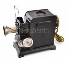 Régi diavetítő tartozékokkal jó állapotban hozzá érdekes filmekkel:l Chaplin, hadgyakorlat, egyiptom...