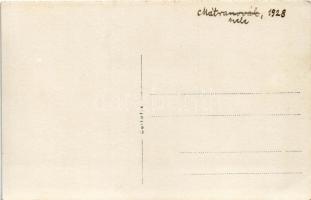 1928 Mátranovák, lovaskocsi kirándulók, kerékpáros. photo (EK)